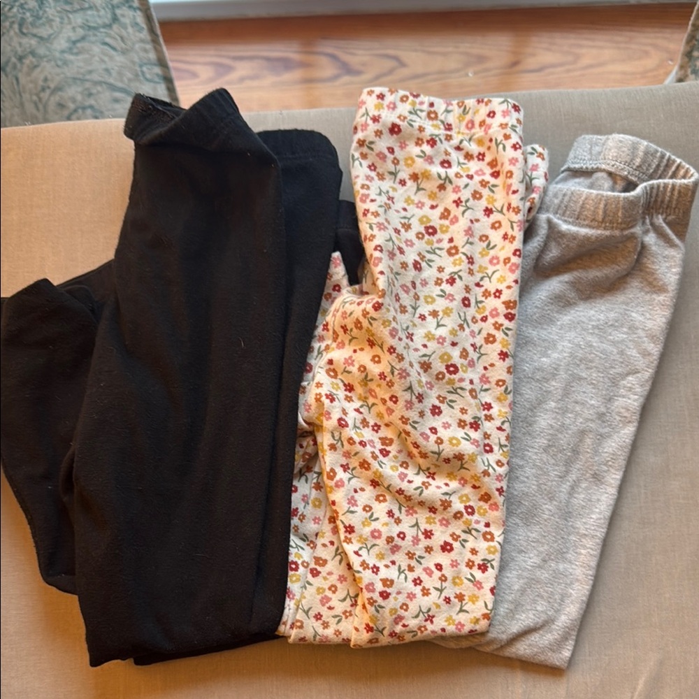 Floral, Black, and Gray Kids Leggings Set